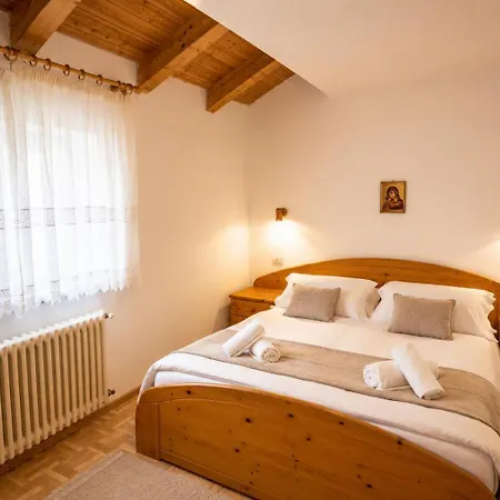 Casa Cesarina By Ama Val Di Fassa كنازاي