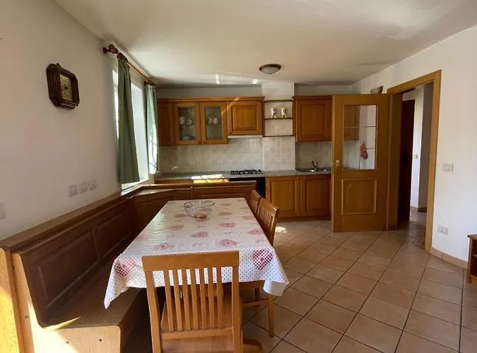 Lägenhet Casa Cesarina By Ama Val Di Fassa *