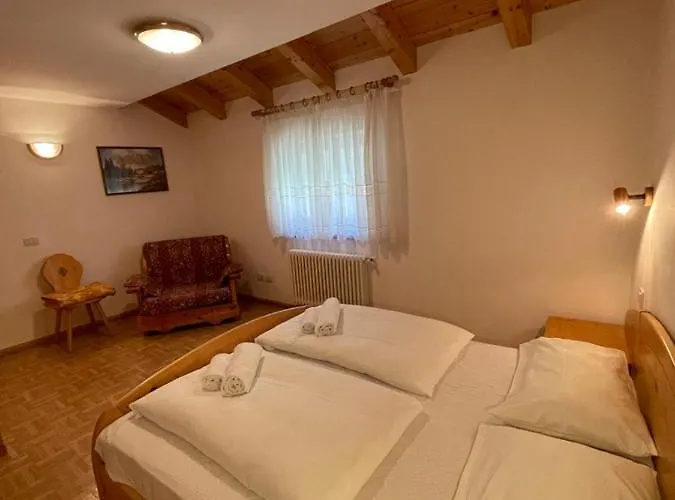 Casa Cesarina By Ama Val Di Fassa * カナツェーイ