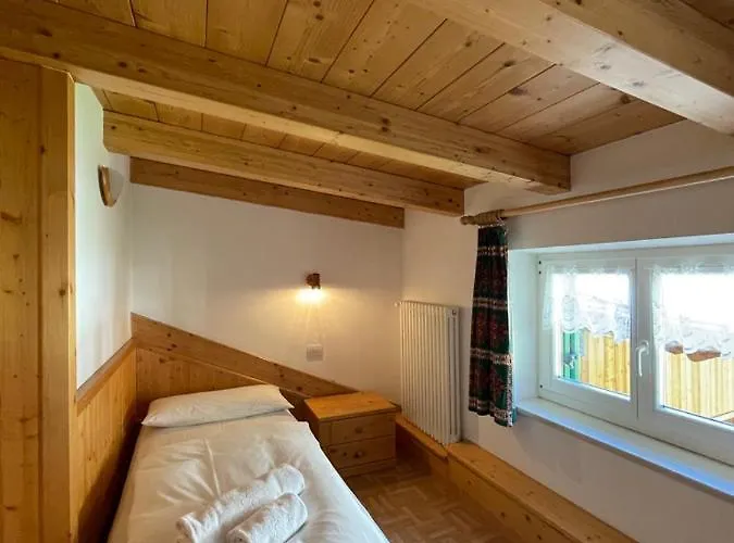 Casa Cesarina By Ama Val Di Fassa * カナツェーイ