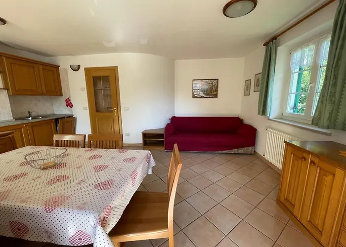 Casa Cesarina By Ama Val Di Fassa * カナツェーイ